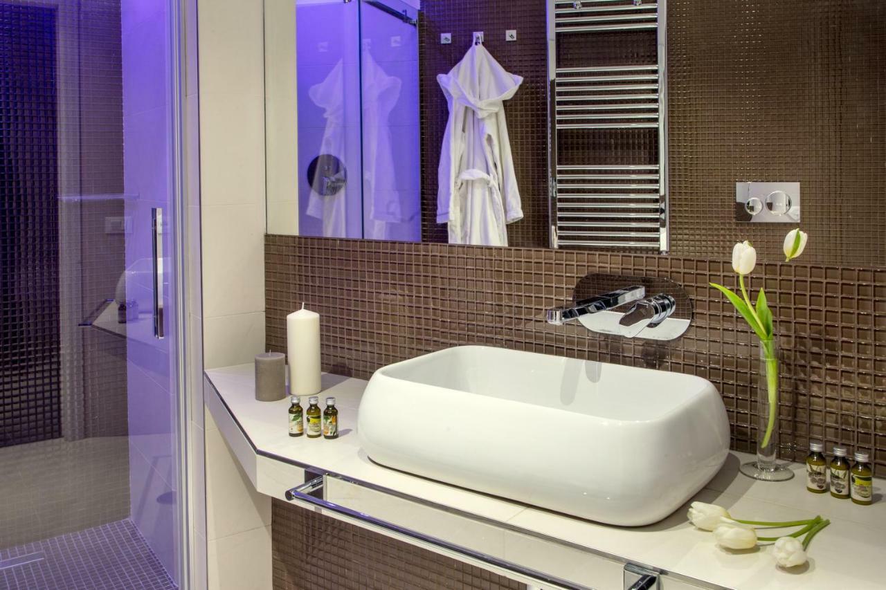 Gcf Luxury Suites, Guest House Roma Ngoại thất bức ảnh